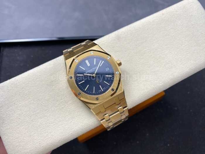 IPF Factory Audemars Piguet Royal Oak Jumbo 15202BA.OO.1240BA.01 39mm Full Yellow Gold Blue Dial - Image 4