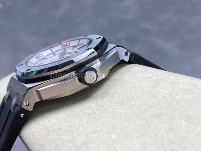 IPF Factory Audemars Piguet Royal Oak Offshore Diver 15710ST.OO.A002CA.02 42mm Black Rubber Strap White Dial - Image 6