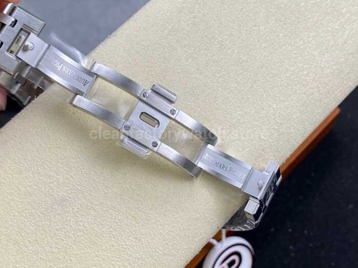 IPF Factory Audemars Piguet Royal Oak 15450ST.OO.1256ST.01 37mm Stainless Steel Silver Dial - Image 9