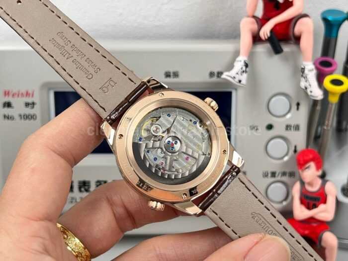 TW Factory Jaeger-LeCoultre Polaris Geographic Wt 42mm Rose Gold White Dial - Image 6