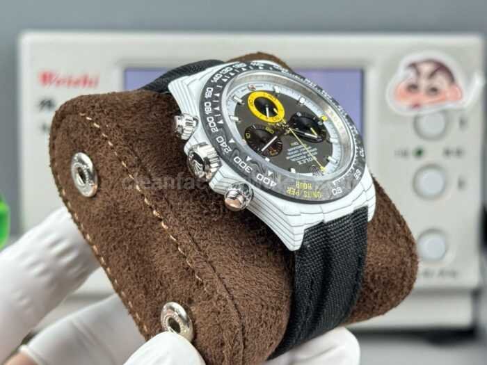 TW Factory Rolex Daytona 116500 40mm White Carbon Fiber Black Canvas Strap Black Dial - Image 7