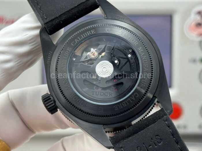 TW Factory Tudor Black Bay 79210CNU 41mm Leather Strap Black DLC-coated Black Dial - Image 8