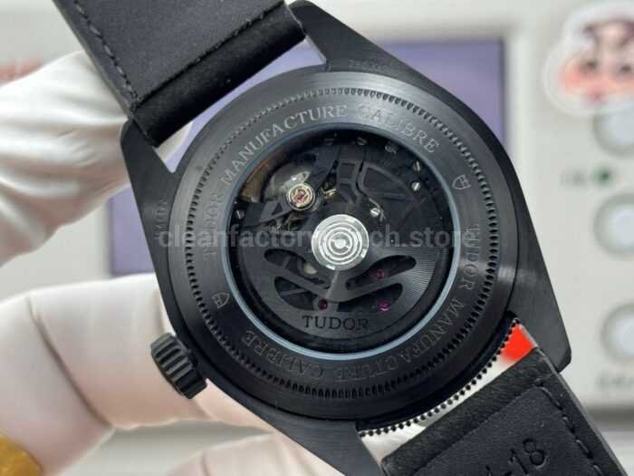 TW Factory Tudor Black Bay 79210CNU 41mm Leather Strap Silver Dial - Image 8