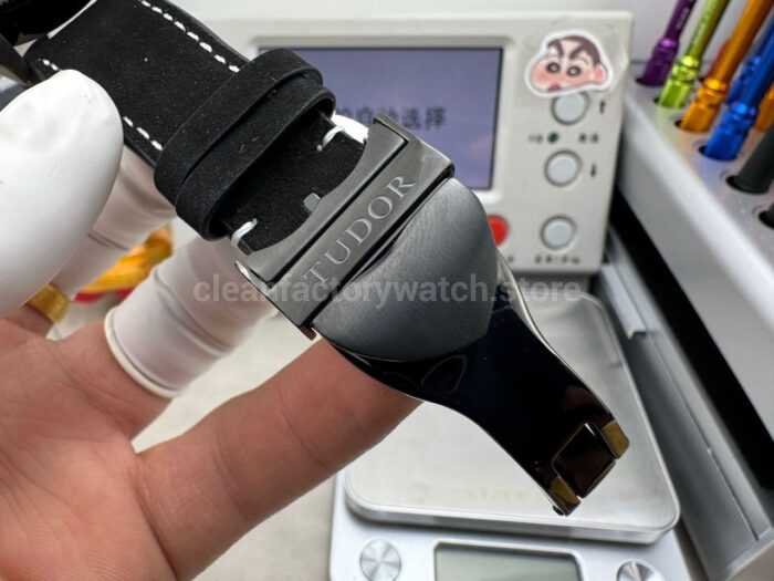 TW Factory Tudor Black Bay 79210CNU 41mm Leather Strap Silver Dial - Image 9