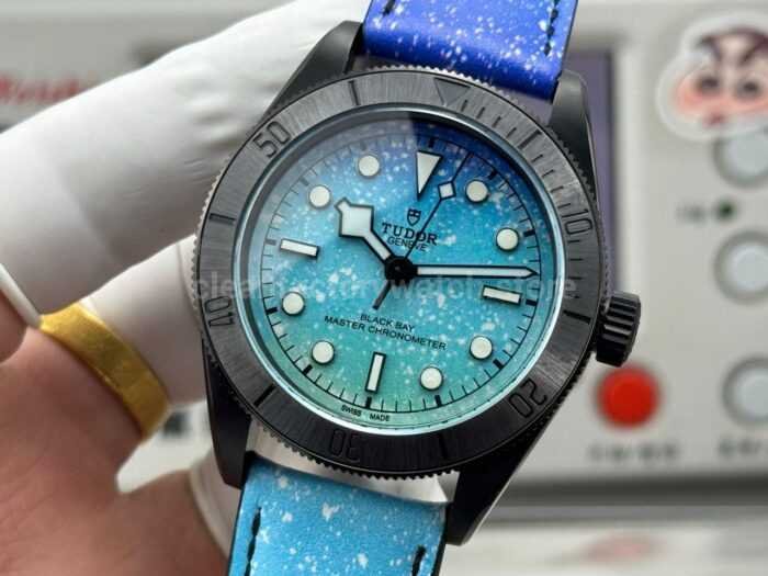 TW Factory Tudor Black Bay M79210CNU-0011 41mm Blue Leather Strap Blue Dial - Image 3