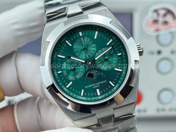 TW Factory Vacheron Constantin Overseas Perpetual Calendar 4300V 41.5mm Full Steel Green Dial - Image 2