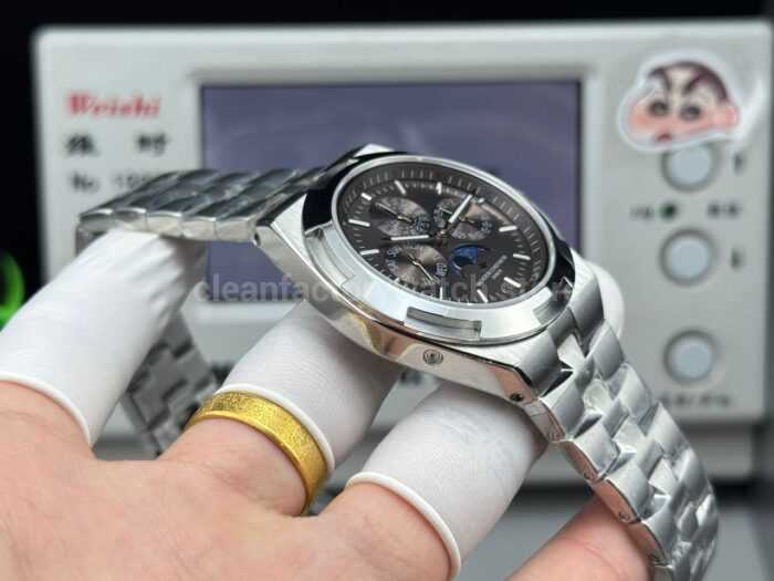 TW Factory Vacheron Constantin Overseas Perpetual Calendar 4300V120G-B102 41.5mm Full Steel Grey Dial - Image 6