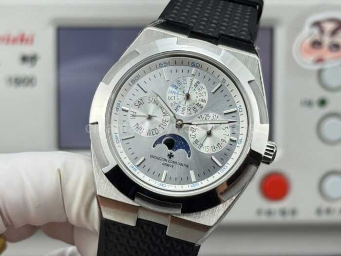 TW Factory Vacheron Constantin Overseas Perpetual Calendar 4300V 41.5mm Rubber Strap Silver Dial - Image 3