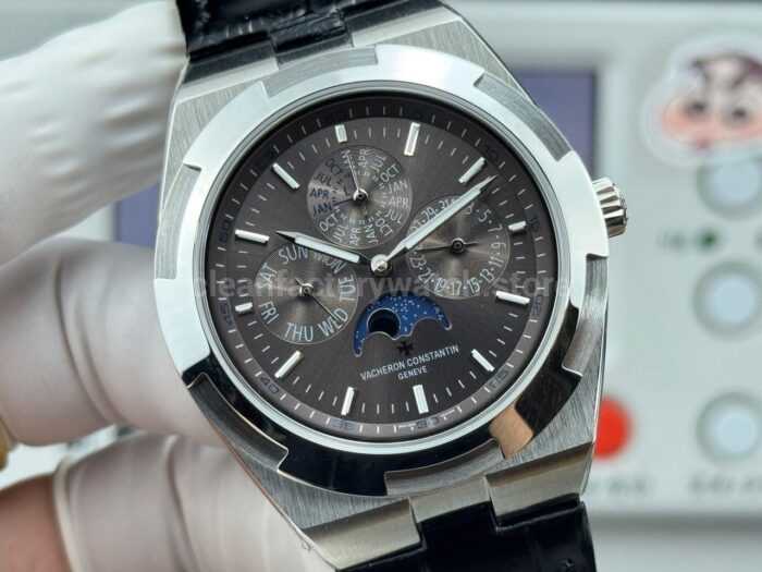 TW Factory Vacheron Constantin Overseas Perpetual Calendar 4300V120G-B102 41.5mm Leather Strap Grey Dial - Image 2