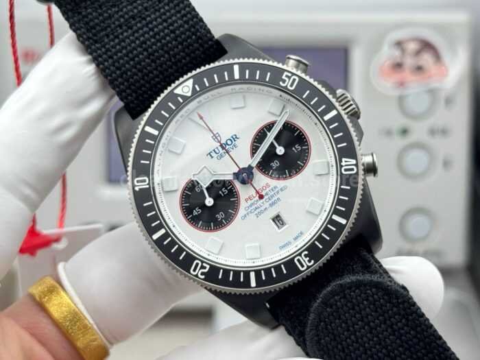 V+ Factory Tudor Heritage Black Bay Chrono 79360N-0002 41mm Carbon White Dial - Image 4