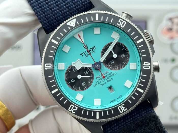 V+ Factory Tudor Heritage Black Bay Chrono 79360N-0024 41mm Carbon Flamingo Blue Dial - Image 2