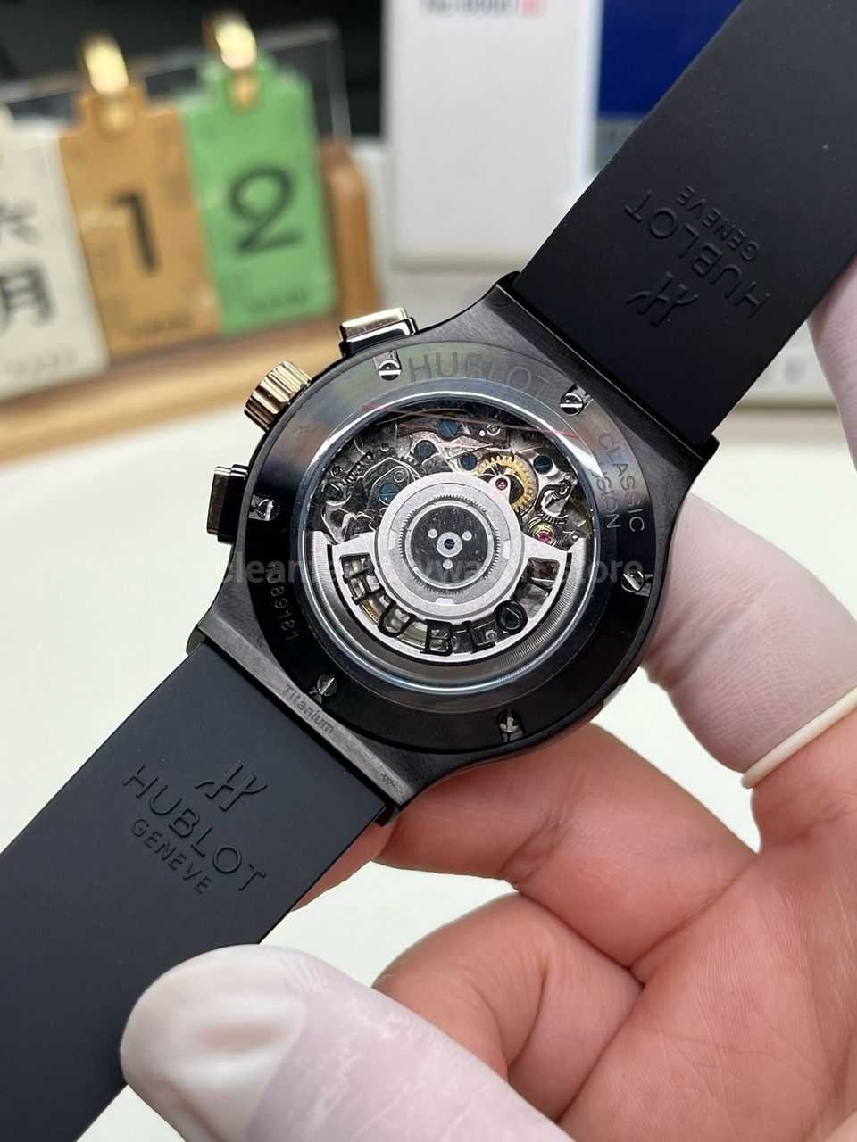 Hublot ceramic case rubber strap replica review