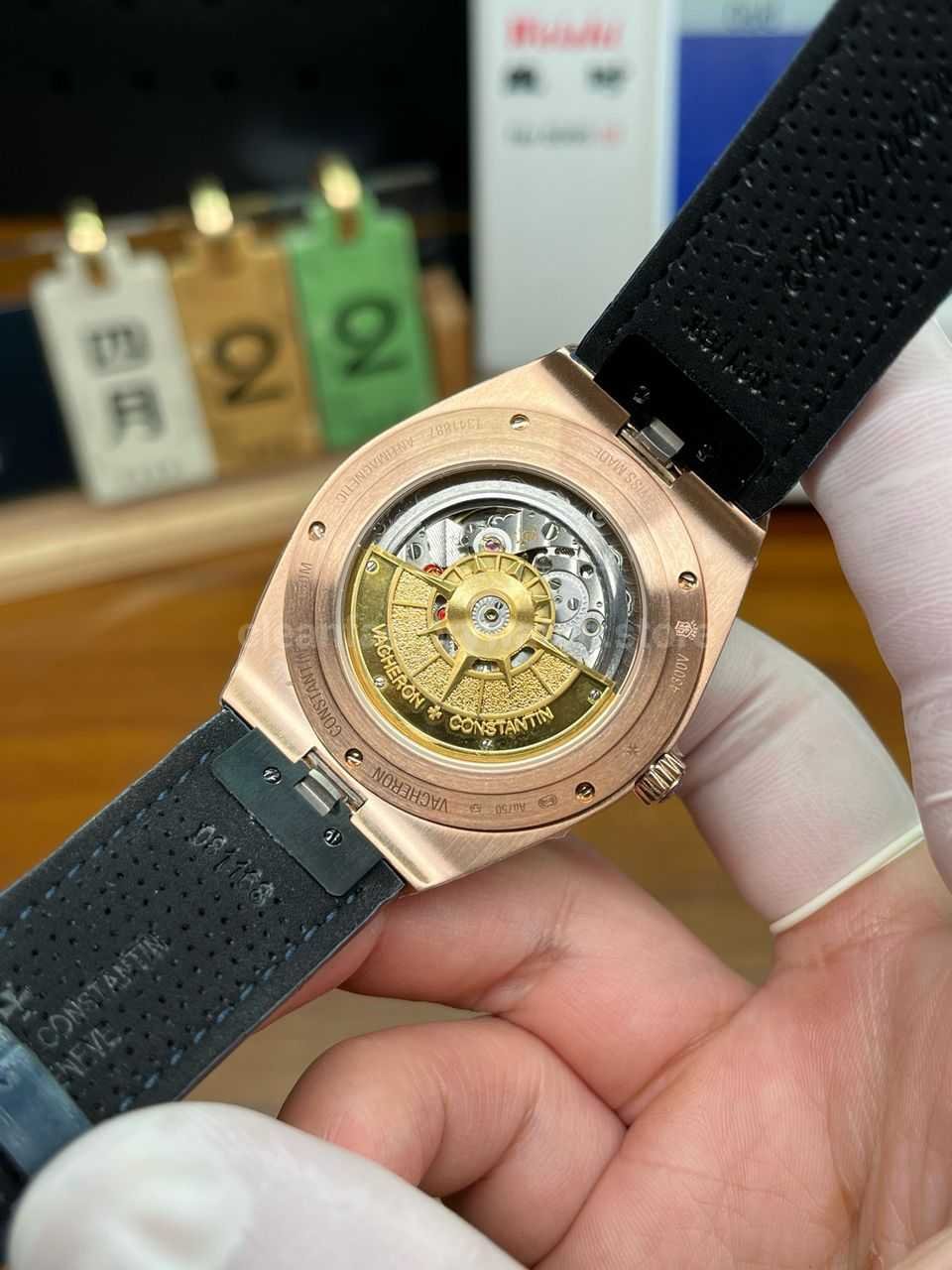 Vacheron Overseas 4300V bracelet strap replica review