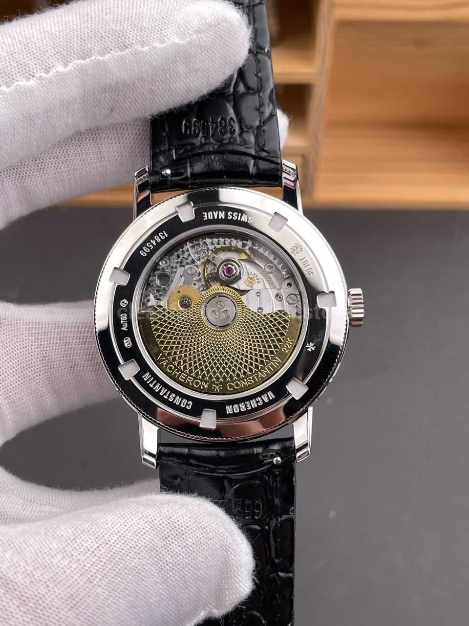 VC Traditionnelle leather strap retrograde style review