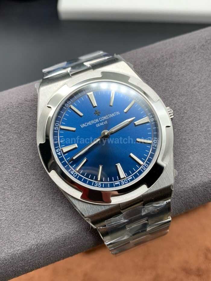 8F Factory Vacheron Constantin Overseas 2000V 40mm Full White Gold Blue Dial - Image 3
