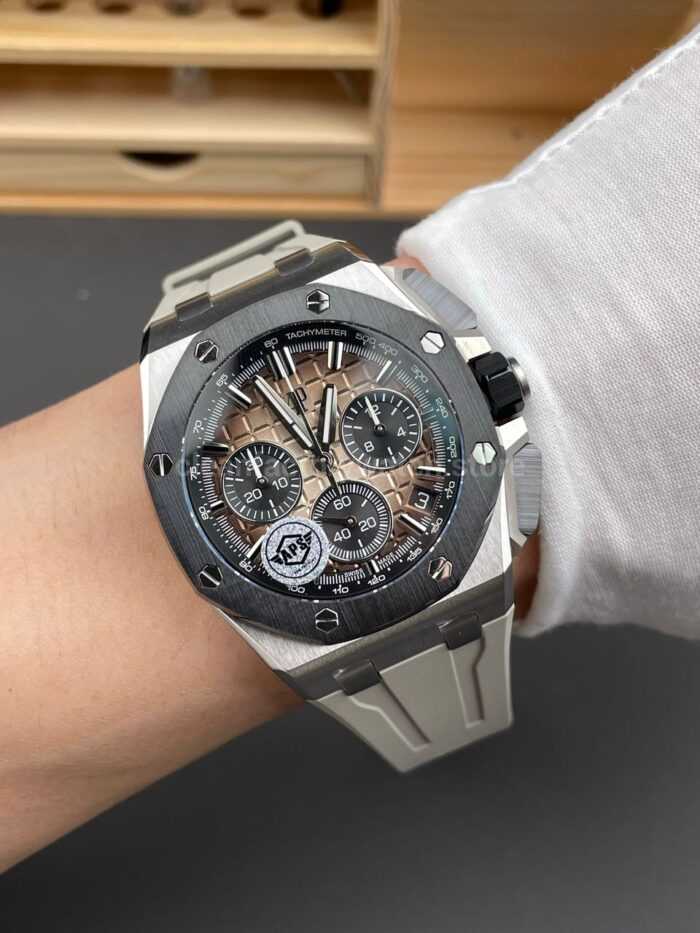 APS Factory Audemars Piguet Royal Oak Offshore Chronograph 26420SO.OO.A600CA.01 43mm Steel Rubber Strap Brown Dial - Image 4