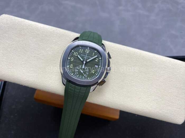 MMA Factory Patek Philippe Aquanaut 5968G-010 42.2mm White Gold Green Rubber Strap Green Dial - Image 5