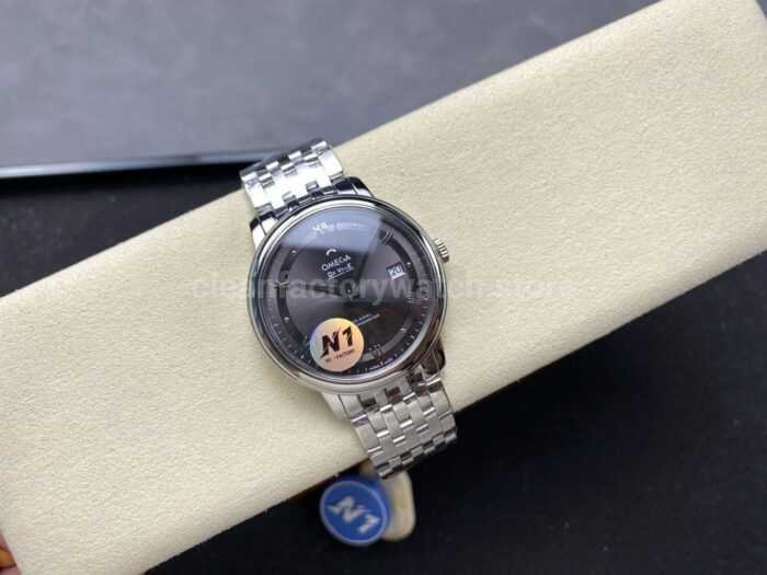N1 Factory Omega De Ville Co-Axial 424.10.40.20.06.001 39.5mm Full Steel Roman Number Grey Dial - Image 4