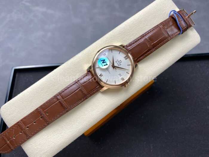 N1 Factory Omega De Ville Co-Axial 424.53.40.20.02.002 39.5mm Yellow Gold Brown Leather Strap Roman Number Silver Dial - Image 4