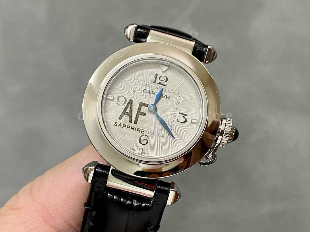 Cartier Pasha 35mm 41mm replica crown cap review