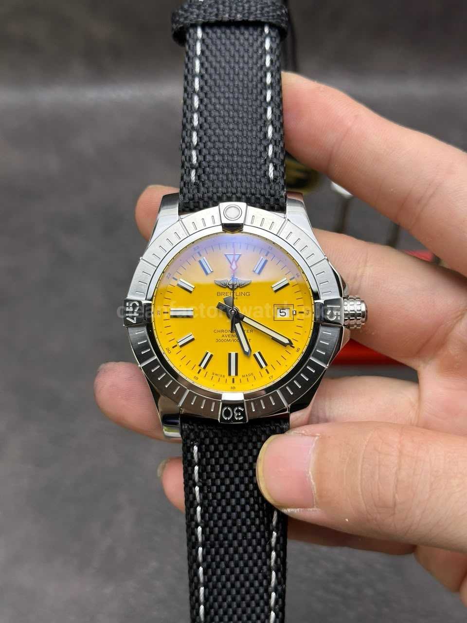 Best Breitling replica watches 2026 Navitimer Superocean Avenger guide