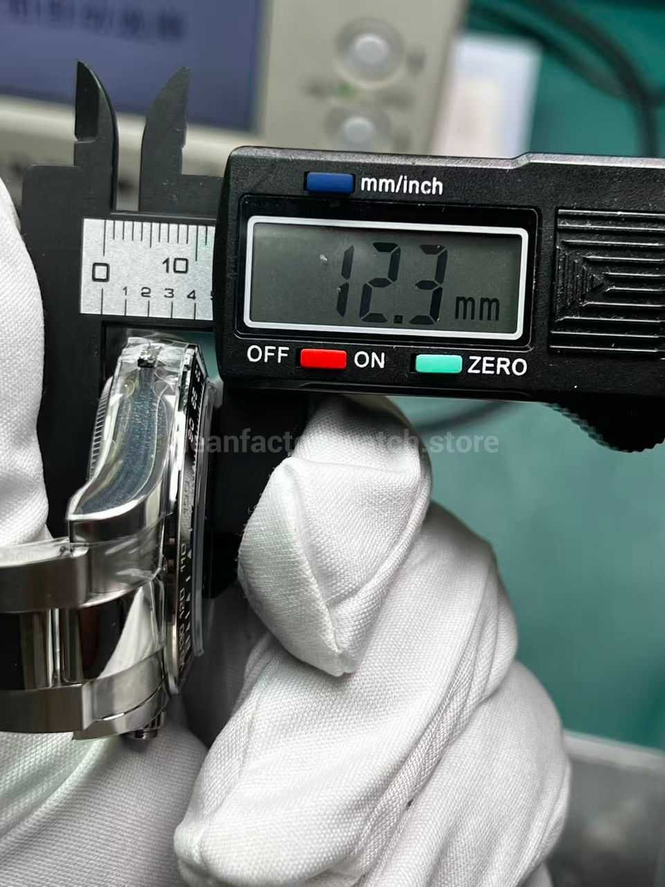 EWE Factory Rolex Daytona 126500 12.3mm case thickness measurement