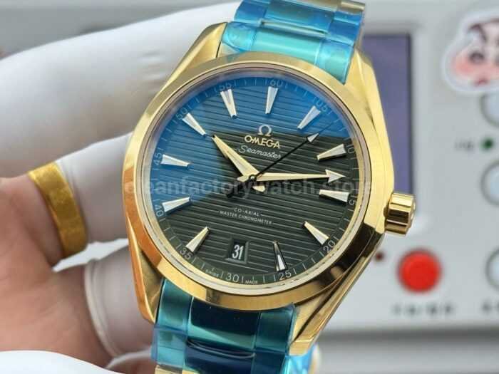 OVS Factory Omega Seamaster Aqua Terra 220.50.41.21.10.001 41mm Full Yellow Gold Green Dial - Image 5