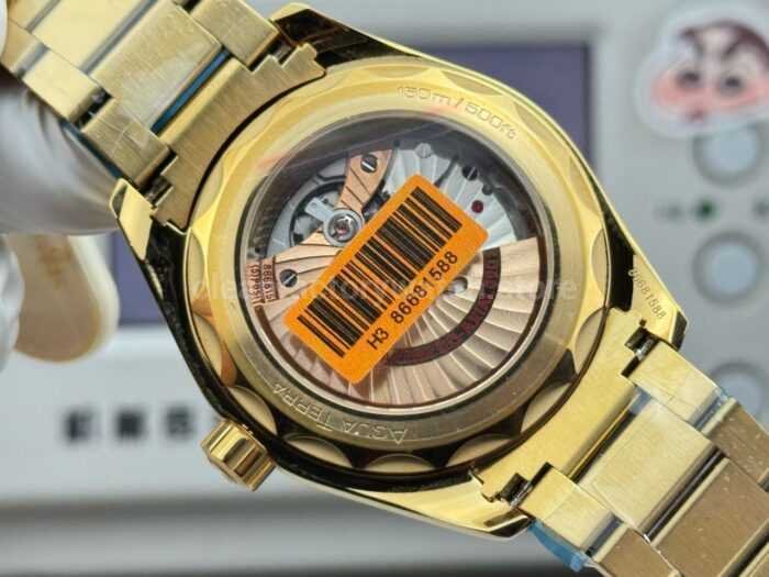 OVS Factory Omega Seamaster Aqua Terra 220.50.41.21.10.001 41mm Full Yellow Gold Green Dial - Image 8