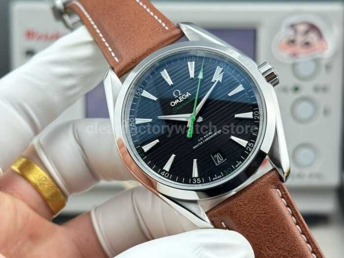 OVS Factory Omega Seamaster Aqua Terra 231.10.42.21.01.004 41mm Steel Brown Leather Strap Black Dial - Image 4