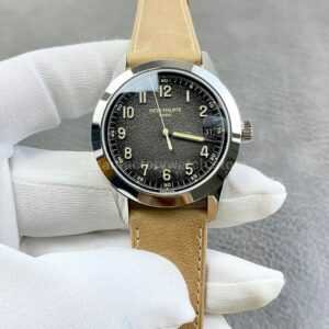 Patek Philippe Calatrava 5226 granular textured dial