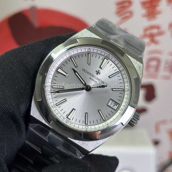 PPF Factory Vacheron Constantin Overseas 4500V/110A-B1412 41mm Full Steel Silver Dial - Image 3