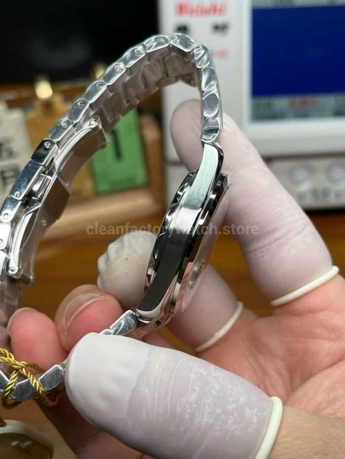 VS Factory Omega Seamaster Aqua Terra 2503.33.00 39.2mm Full Steel White Dial - Image 4