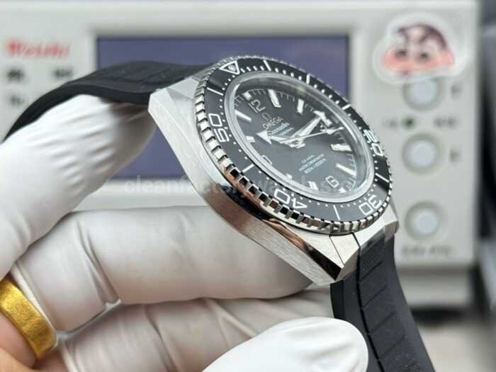 VS+ Factory Omega Seamaster Planet Ocean 600M 217.32.42.21.01.001 42mm Black Rubber Strap Black Dial - Image 6