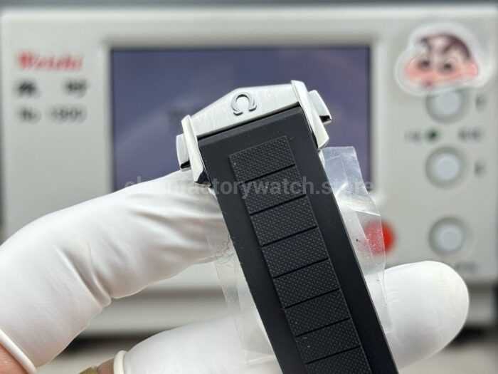VS+ Factory Omega Seamaster Planet Ocean 600M 217.32.42.21.01.002 42mm Rubber Strap Blue Ceramic Black Dial - Image 9