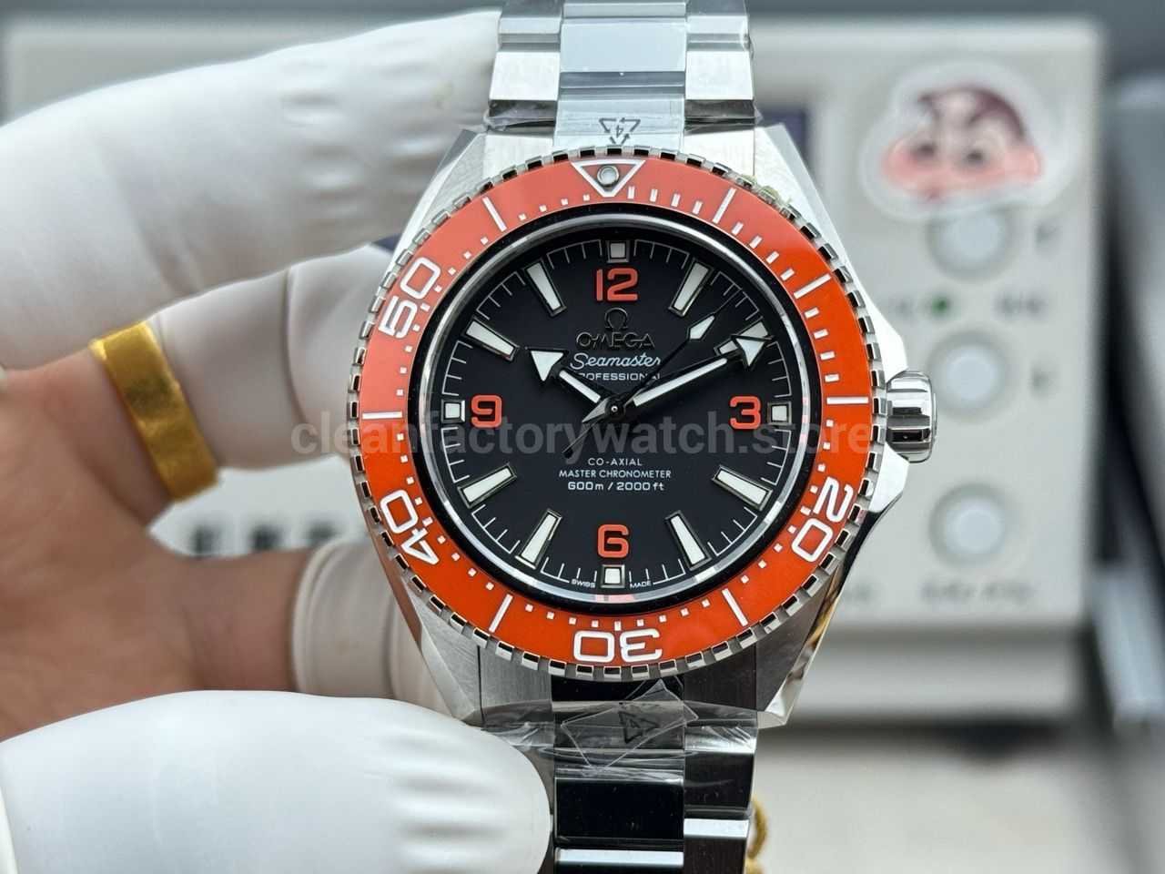 VS+ Factory Omega Seamaster Planet Ocean 600M 217.32.42.21.01.004 42mm Full Steel Orange Ceramic Black Dial (5) VS+ Factory Omega Planet Ocean 600M 42mm steel watch