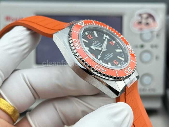 VS+ Factory Omega Seamaster Planet Ocean 600M 217.32.42.21.01.004 42mm Orange Rubber Strap Black Dial - Image 6