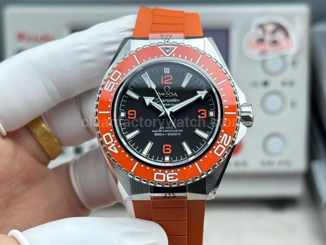 VS+ Factory Omega Seamaster Planet Ocean 600M 217.32.42.21.01.004 42mm Orange Rubber Strap Black Dial (9) VS+ Factory Omega Planet Ocean 600M 42mm rubber strap