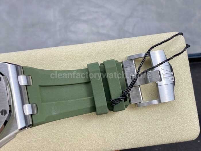 ZF Factory Audemars Piguet Royal Oak Offshore Diver 42mm 15720ST.OO.A052CA.01 Steel Avocado Green Dial - Image 7