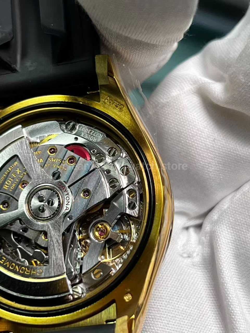 QF Factory Daytona 126518LN Adjustable Clasp And Oysterflex Strap Details