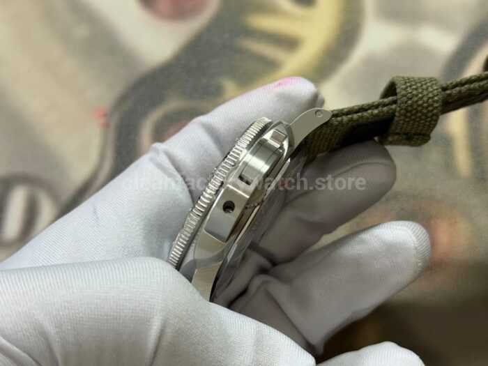 VS Factory Panerai Submersible PAM1697 44mm Steel Canvas Strap Green Dial - Image 6