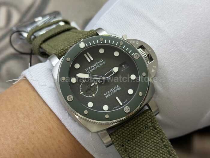 VS Factory Panerai Submersible PAM1697 44mm Steel Canvas Strap Green Dial - Image 4