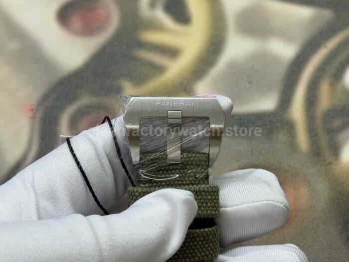 VS Factory Panerai Submersible PAM1697 44mm Steel Canvas Strap Green Dial - Image 9
