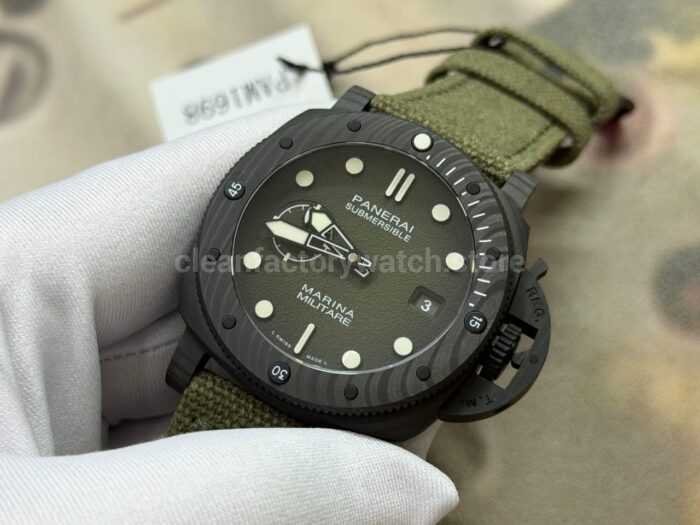 VS Factory Panerai Submersible PAM1698 44mm Carbon Fiber Canvas Strap Green Dial - Image 3