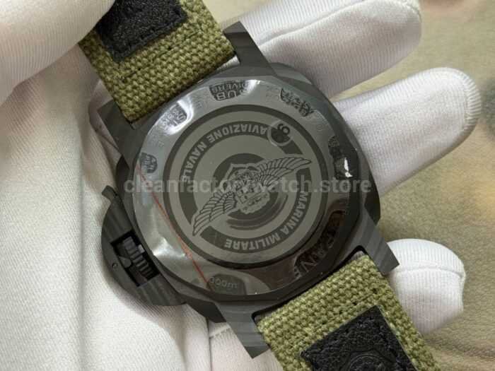 VS Factory Panerai Submersible PAM1698 44mm Carbon Fiber Canvas Strap Green Dial - Image 7