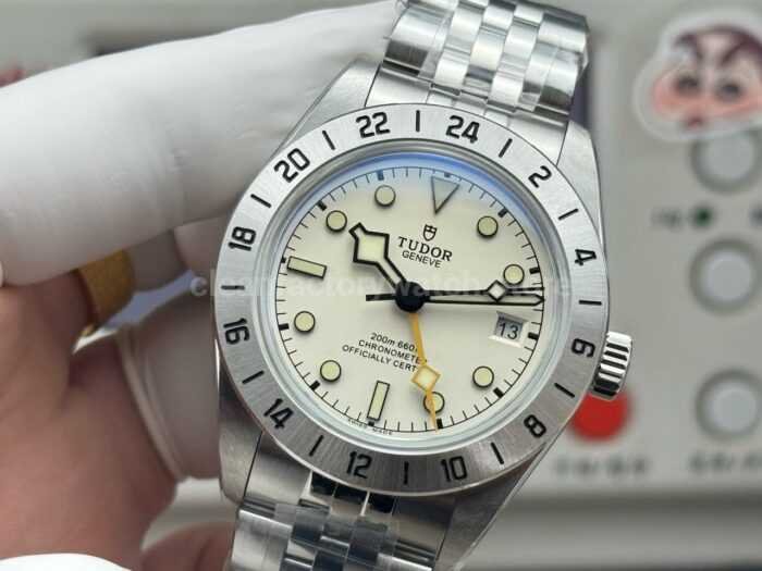 3C Factory Tudor Black Bay Pro 79470 39mm Full Steel White Dial Jubilee - Image 5