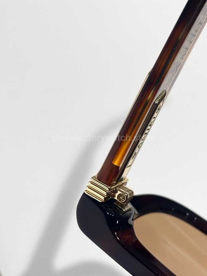 Amiri Mulholland Square Sunglasses | Dark Tortoiseshell Frame with Brown Gradient Lenses - Image 8