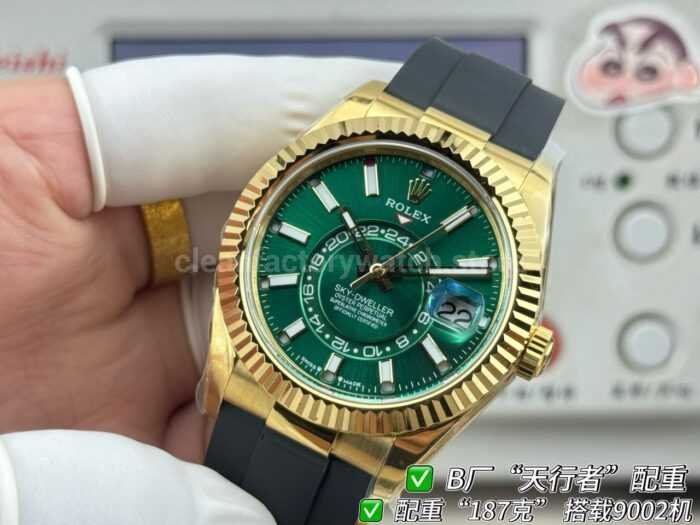 B Factory Rolex Sky-Dweller 336238-0004 42mm Yellow Gold Oysterflex Green Dial - Image 3