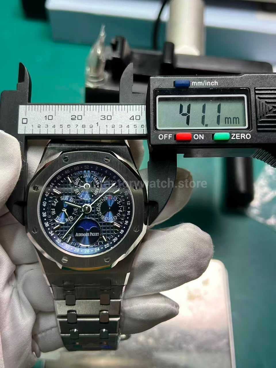 BBS Factory AP Royal Oak 26574ST 41.1mm Width Measurement