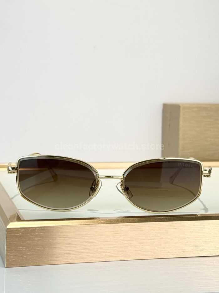 Bottega Veneta 5G587 Square Sunglasses | Light Gold Frame & Brown Gradient Lenses - Image 3