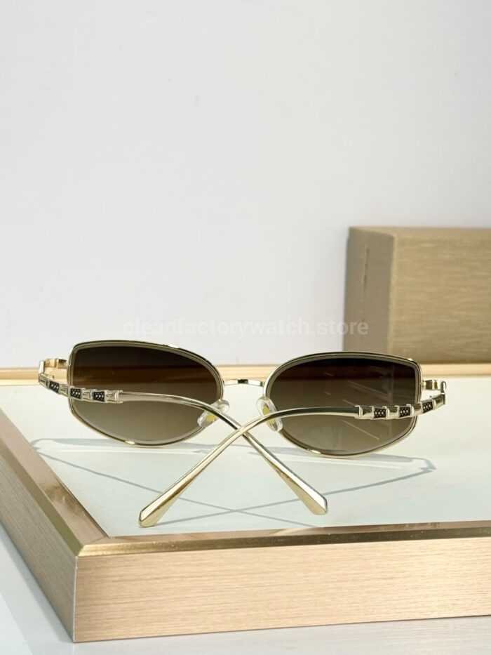 Bottega Veneta 5G587 Square Sunglasses | Light Gold Frame & Brown Gradient Lenses - Image 4
